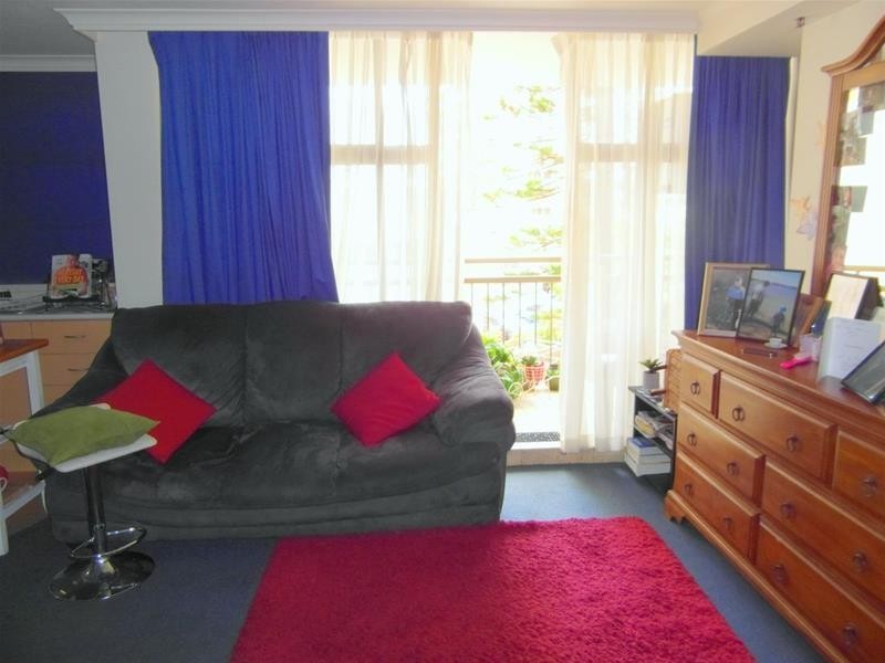 18 Hanlan Street ‘Beachcomber’, Surfers Paradise QLD 4217