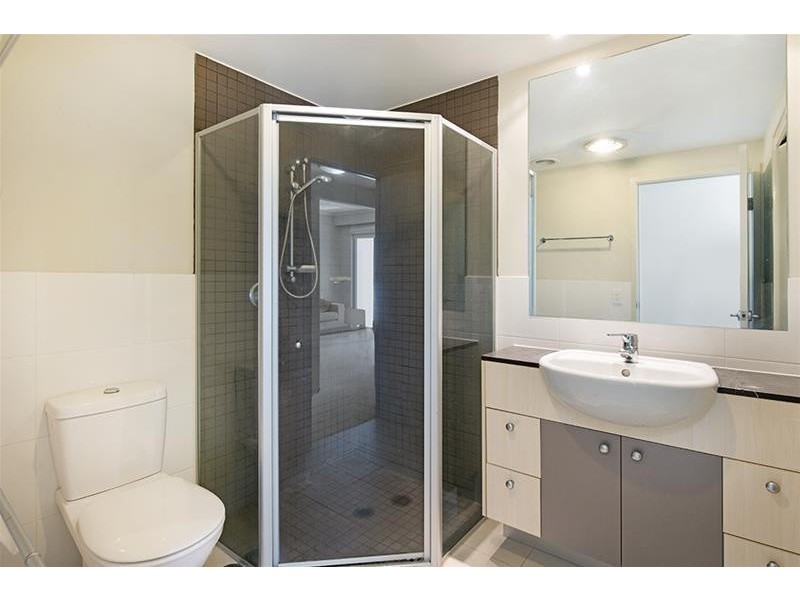 “Trilogy” 21 Cypress Avenue, Surfers Paradise QLD 4217