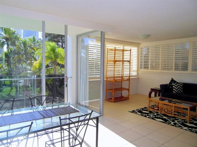 40 Watson Esplanade ‘Riverpark Towers’, Surfers Paradise QLD 4217