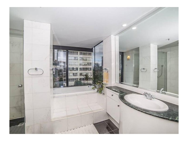 3/20 Riverview Parade, Surfers Paradise QLD 4217