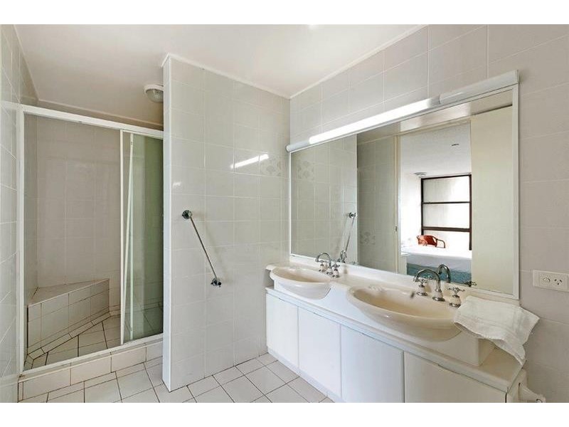 ‘President’ 29 Northcliffe Terrace, Surfers Paradise QLD 4217