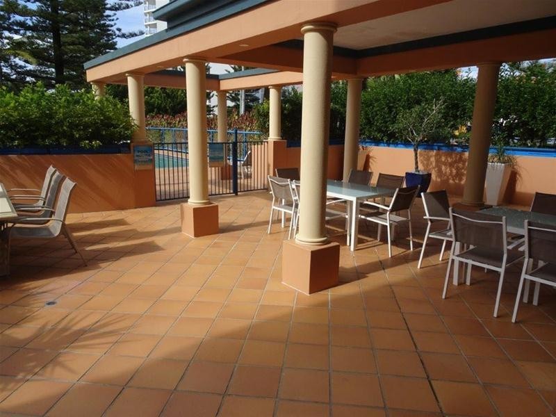 11 ‘San Mateo’ 93 Old Burleigh Road, Broadbeach QLD 4218