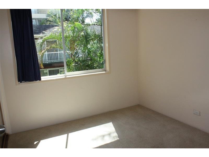 10 Aubrey Street, Surfers Paradise QLD 4217