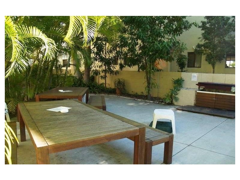 11/45 Watson Esplanade, Surfers Paradise QLD 4217