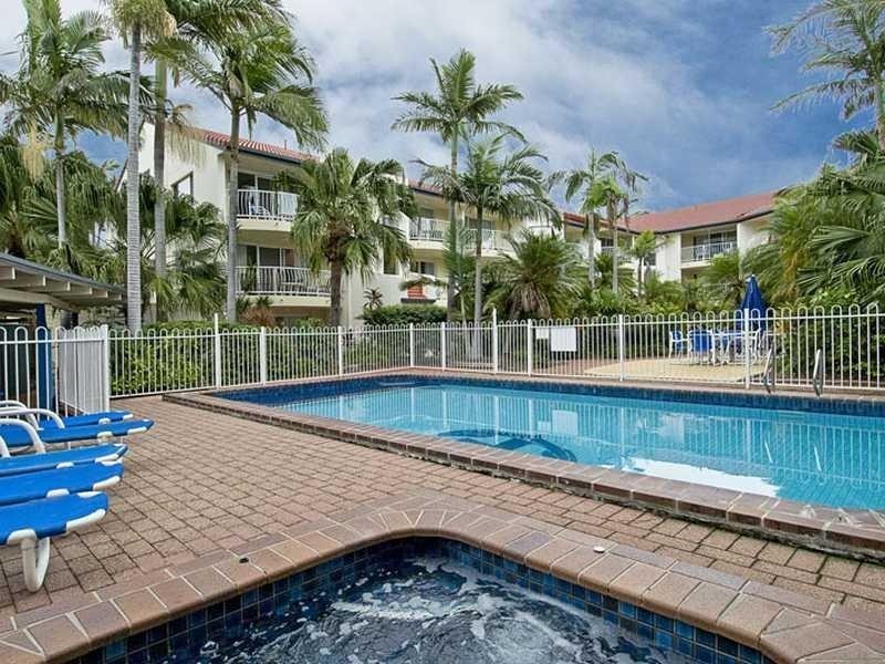 ‘Anchordown’ 27 Peninsular Drive, Surfers Paradise QLD 4217