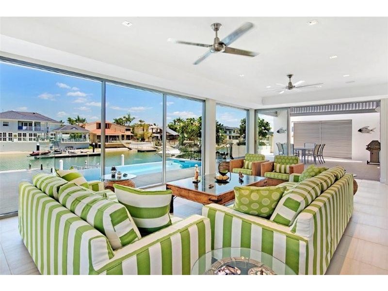 20 Viking Court, Paradise Waters QLD 4217