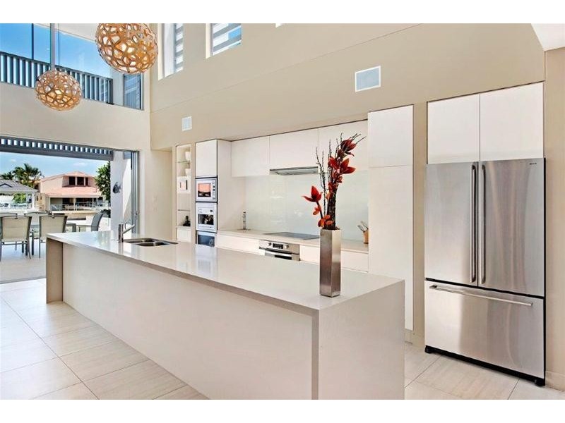 20 Viking Court, Paradise Waters QLD 4217