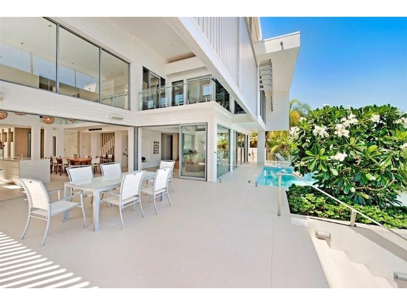 20 Viking Court, Paradise Waters QLD 4217