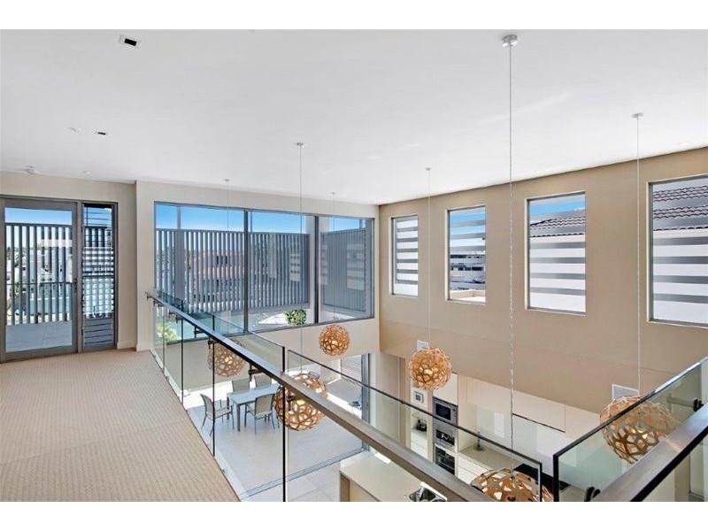 20 Viking Court, Paradise Waters QLD 4217