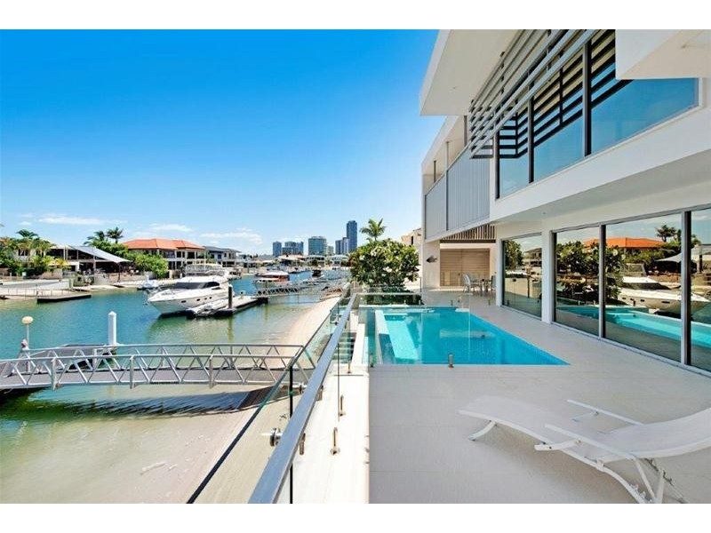 20 Viking Court, Paradise Waters QLD 4217