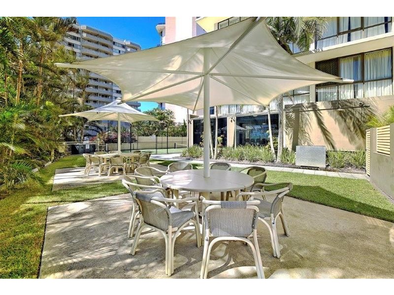 2A/1 Higman Street, Surfers Paradise QLD 4217