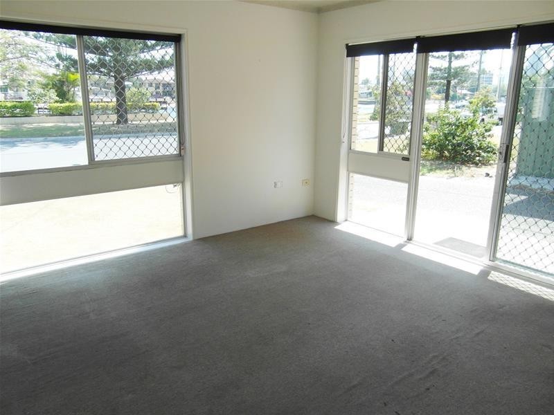 3 Watson Esplanade ‘Gavin Court’, Surfers Paradise QLD 4217