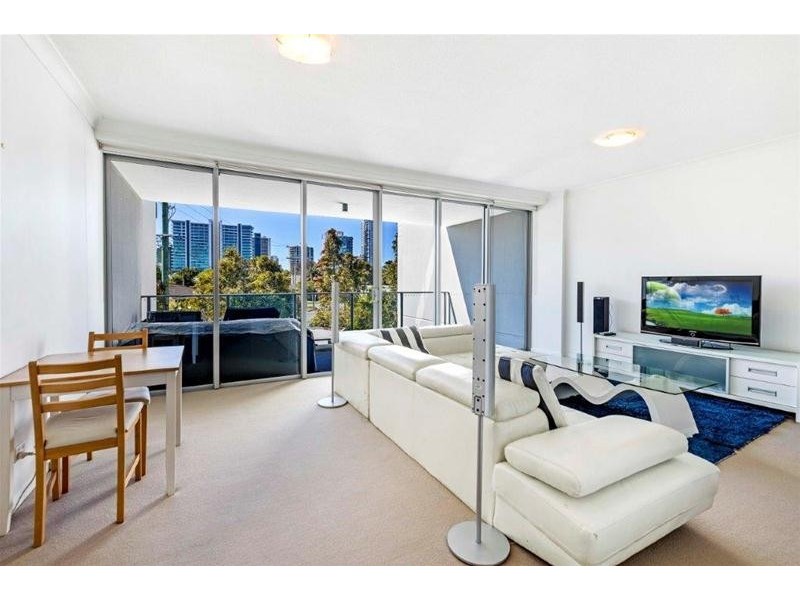 205/30 Paradise Island, Surfers Paradise QLD 4217