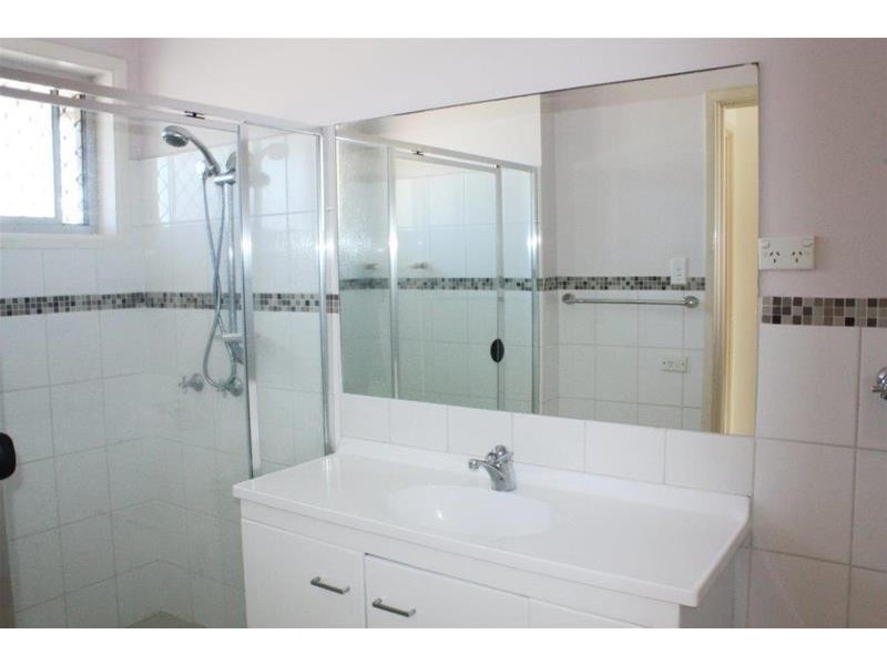 2 Sunrise Boulevard, Surfers Paradise QLD 4217