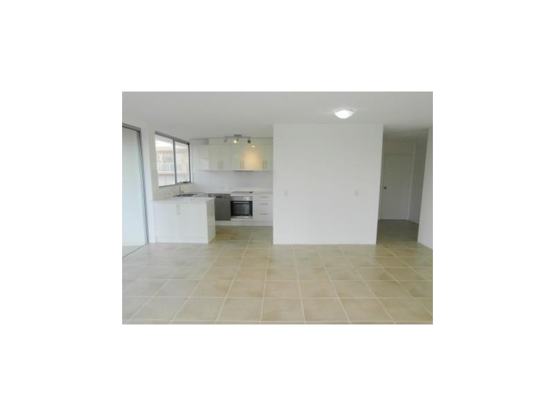 “Anchorage” 32 Riverview Parade, Surfers Paradise QLD 4217