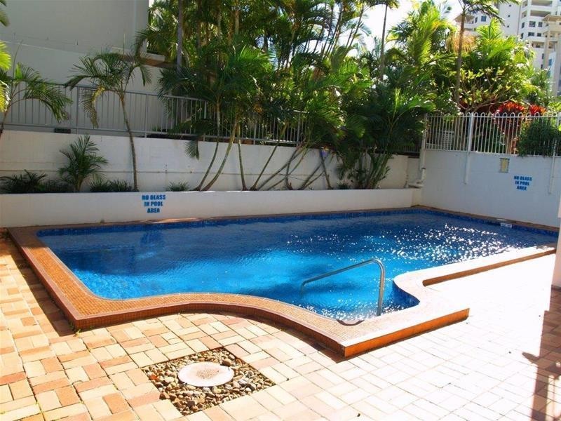 “Anchorage” 32 Riverview Parade, Surfers Paradise QLD 4217