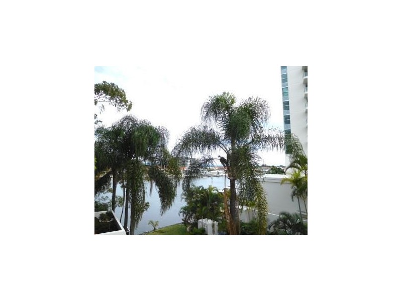 “Anchorage” 32 Riverview Parade, Surfers Paradise QLD 4217