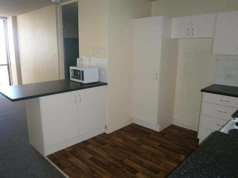 3049 Surfers Paradise Boulevard (Paradise Towers), Surfers Paradise QLD 4217