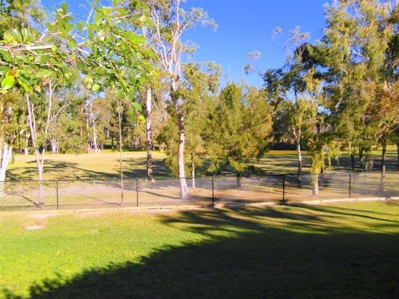 40 Jack Nicklaus Way, Parkwood QLD 4214