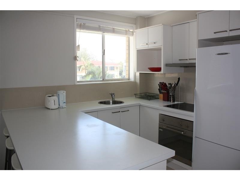 5 Thornton Street, Surfers Paradise QLD 4217