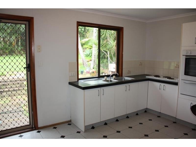 11 Ancona Street, Carrara QLD 4211