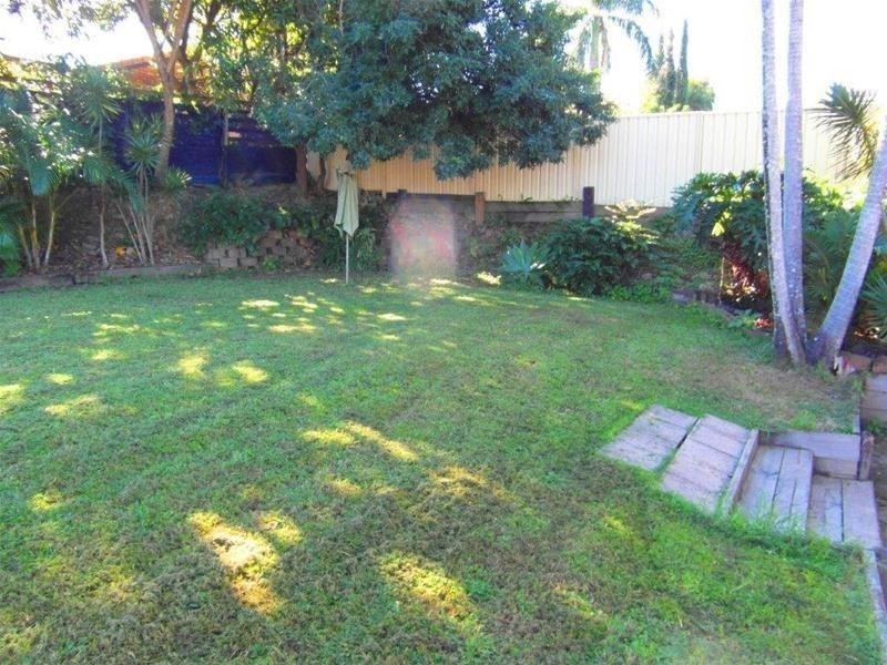 11 Ancona Street, Carrara QLD 4211