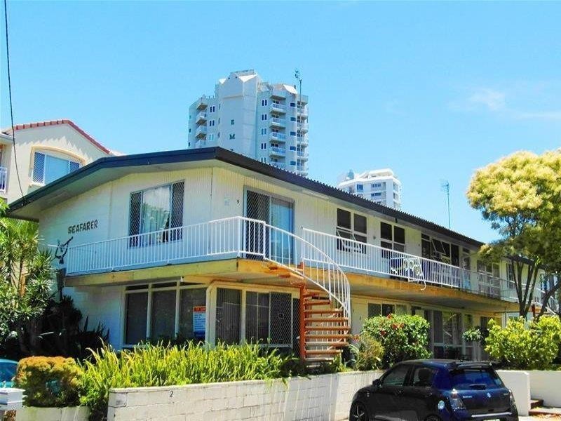 5 Holborow Close, Surfers Paradise QLD 4217