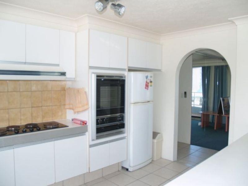 30 Laycock Street, Surfers Paradise QLD 4217