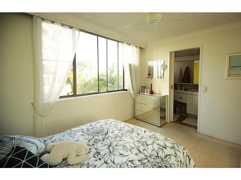 7/2928 Gold Coast Highway, Surfers Paradise QLD 4217