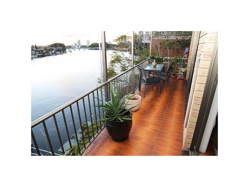 7/2928 Gold Coast Highway, Surfers Paradise QLD 4217