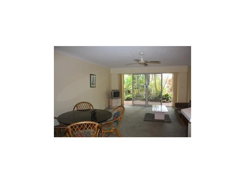 8/28 Monaco Street, Surfers Paradise QLD 4217