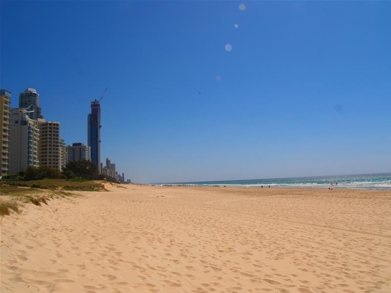 61 Garfield Terrace, Surfers Paradise QLD 4217