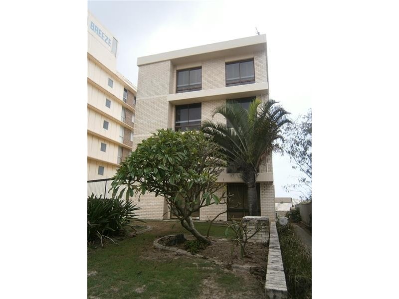 61 Garfield Terrace, Surfers Paradise QLD 4217