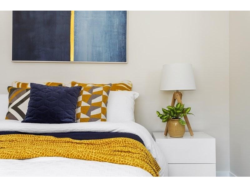 13 Coogeen Street, Sorrento QLD 4217