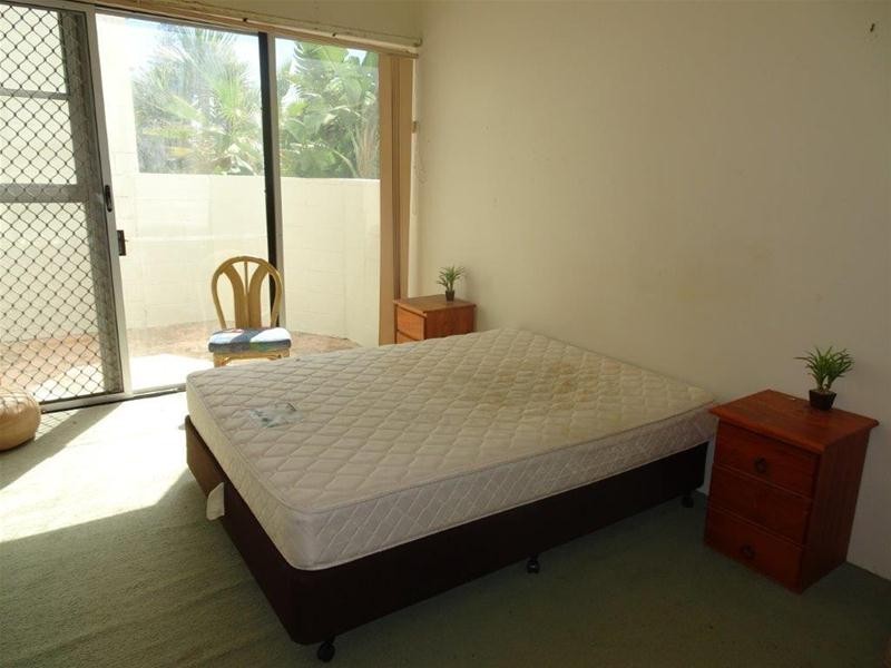 3/142  The Esplanade, Surfers Paradise QLD 4217