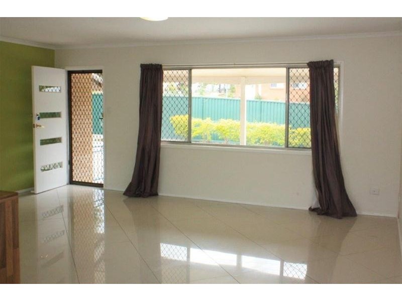 21  Kumbari Avenue, Southport QLD 4215