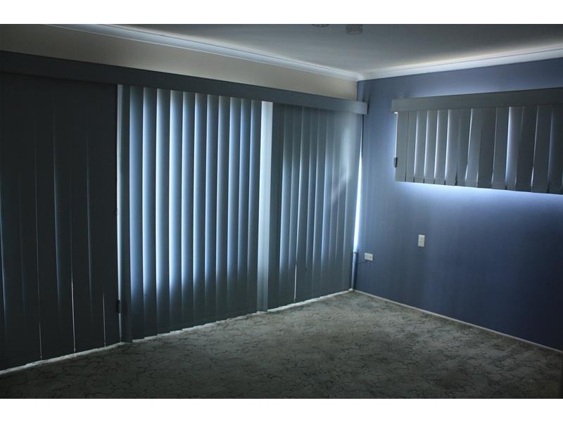 38 Darrambal Street, Chevron Island QLD 4217