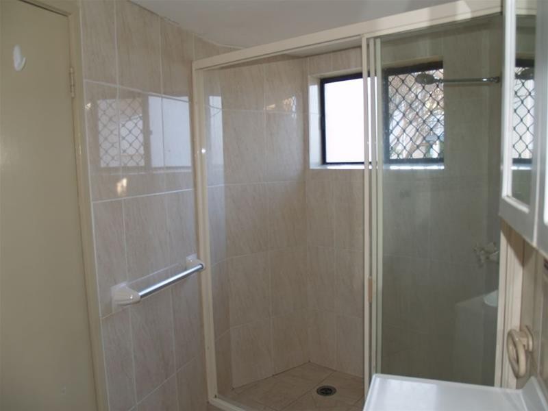 28 Sunrise Boulevard, Surfers Paradise QLD 4217