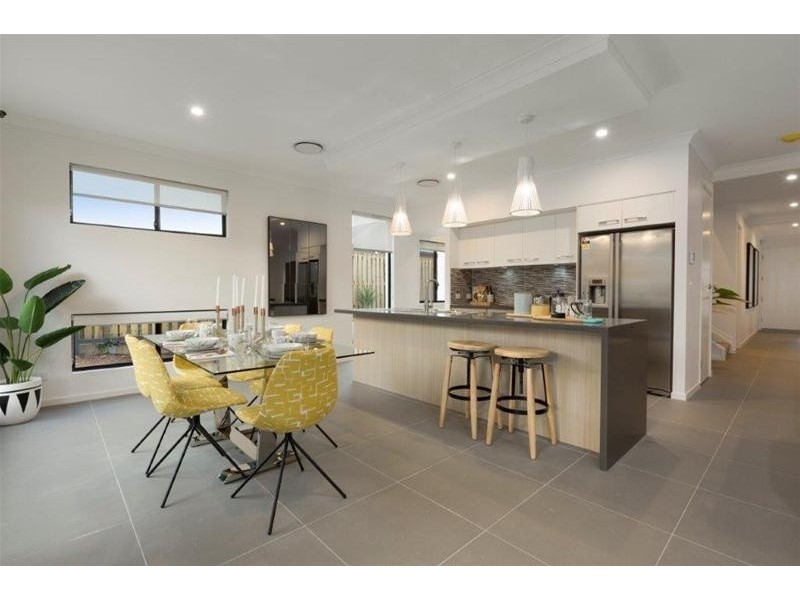 25 Hans Street, Upper Coomera QLD 4209