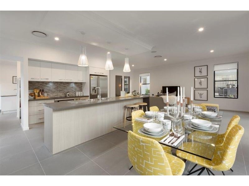 25 Hans Street, Upper Coomera QLD 4209