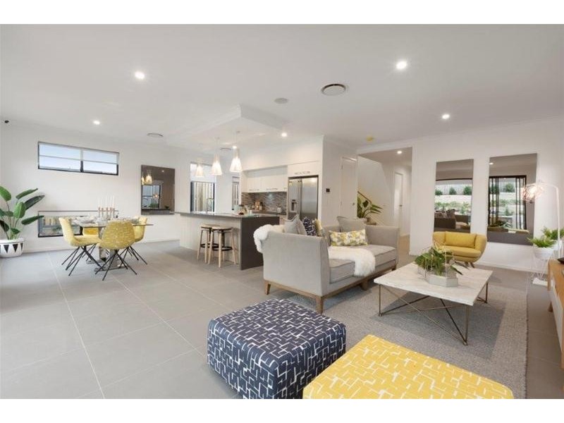 25 Hans Street, Upper Coomera QLD 4209