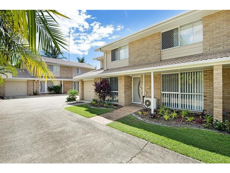 63 Benowa Road, Southport QLD 4215