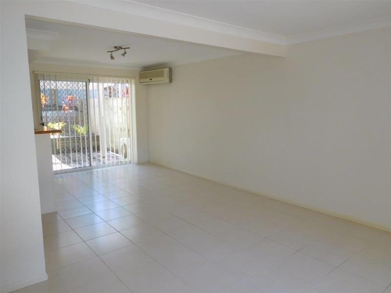 63 Benowa Road, Southport QLD 4215