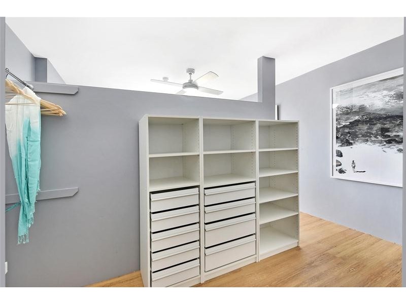 17B/2 Riverview Parade, Surfers Paradise QLD 4217