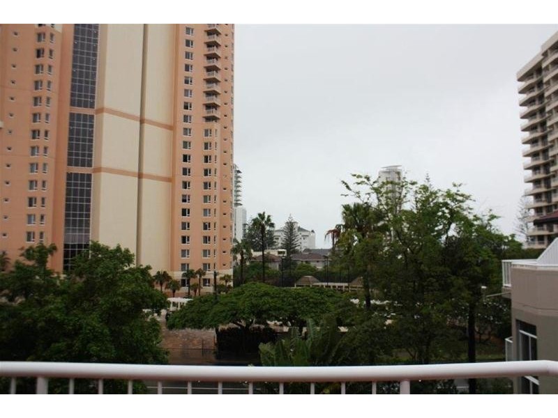 59/36 Australia Avenue, Broadbeach QLD 4218