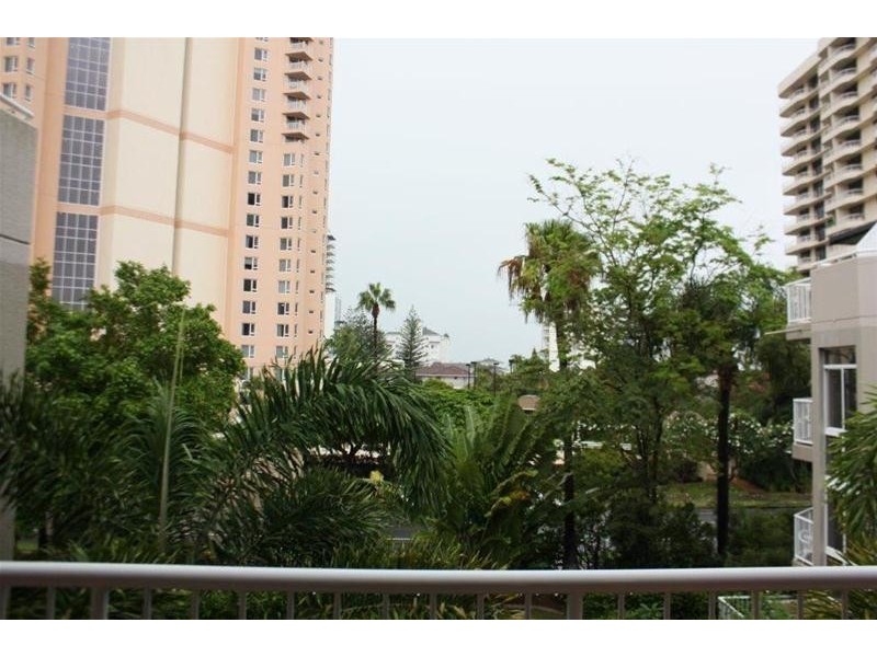 59/36 Australia Avenue, Broadbeach QLD 4218