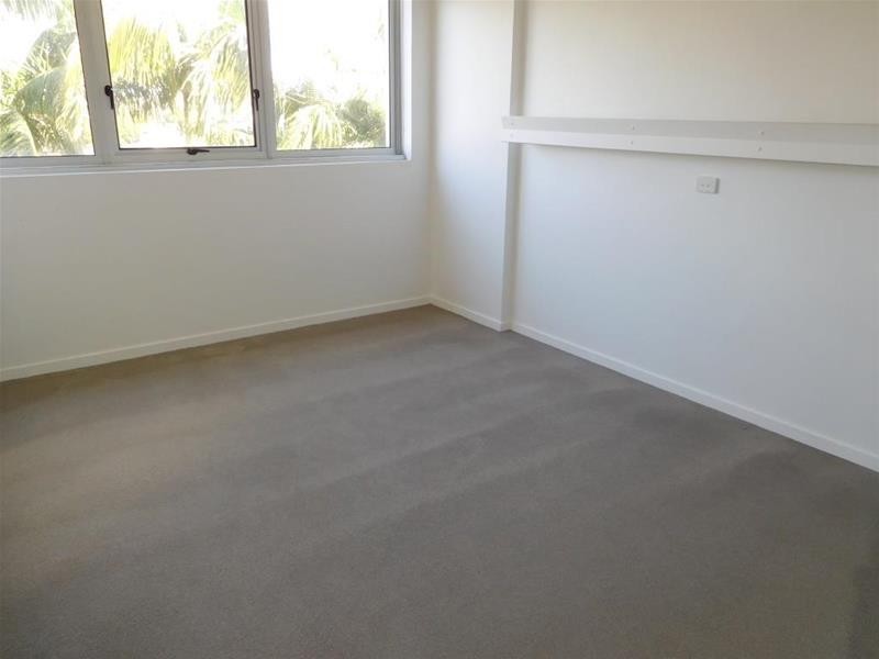 40 Watson Esplanade, Surfers Paradise QLD 4217