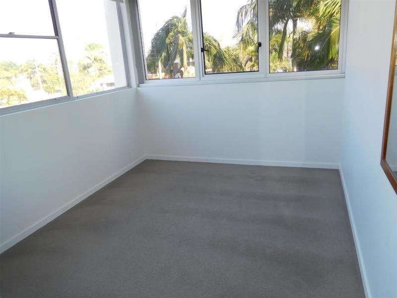 40 Watson Esplanade, Surfers Paradise QLD 4217