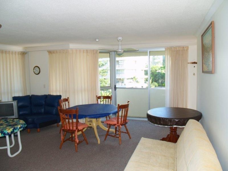 12 Enderley Avenue, Surfers Paradise QLD 4217