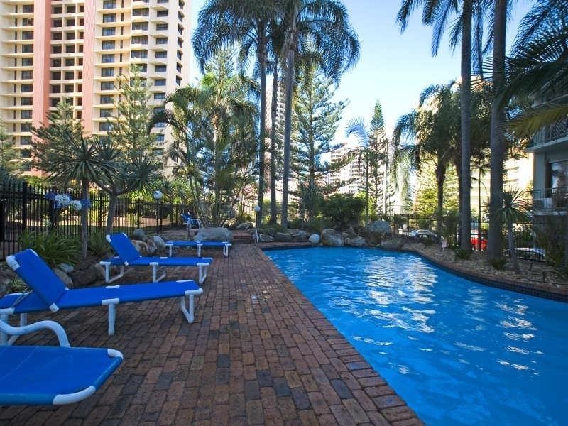 12 Enderley Avenue, Surfers Paradise QLD 4217